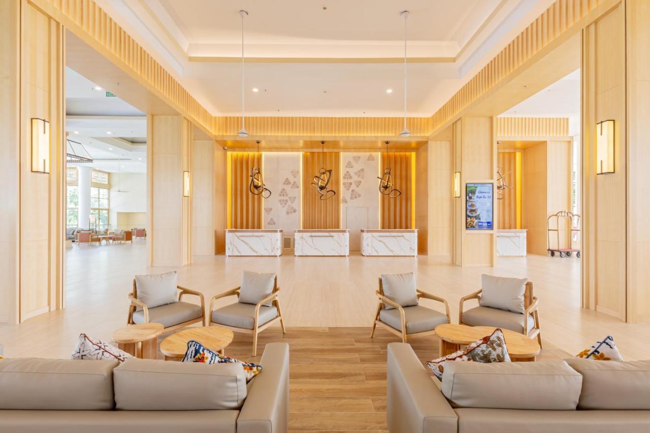 Glenmarie Hotel And Golf Resort Shah Alam Dış mekan fotoğraf Lobby