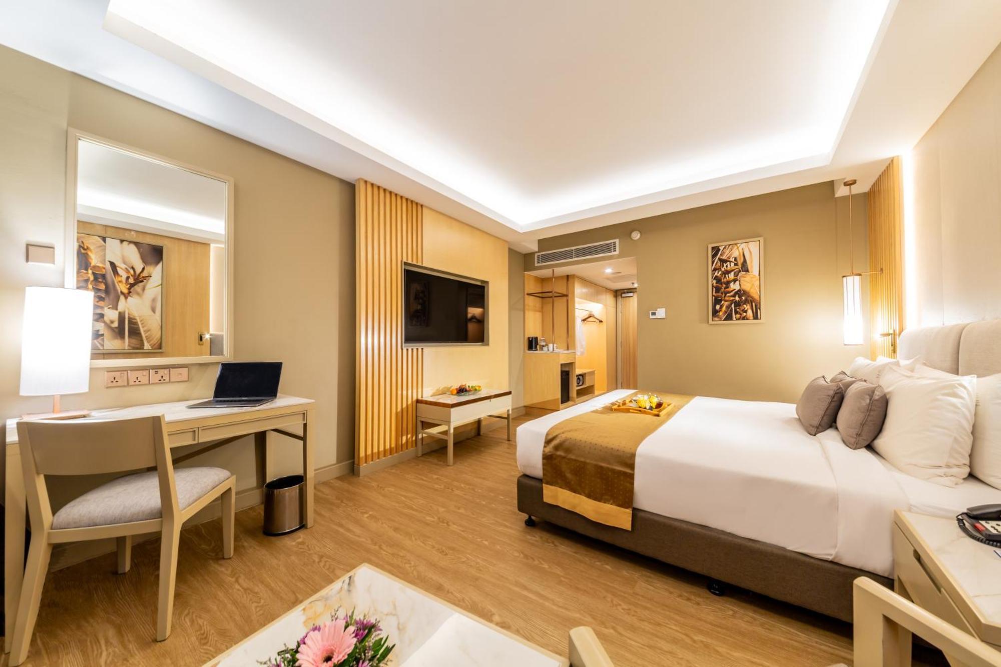 Glenmarie Hotel And Golf Resort Shah Alam Dış mekan fotoğraf Deluxe Room